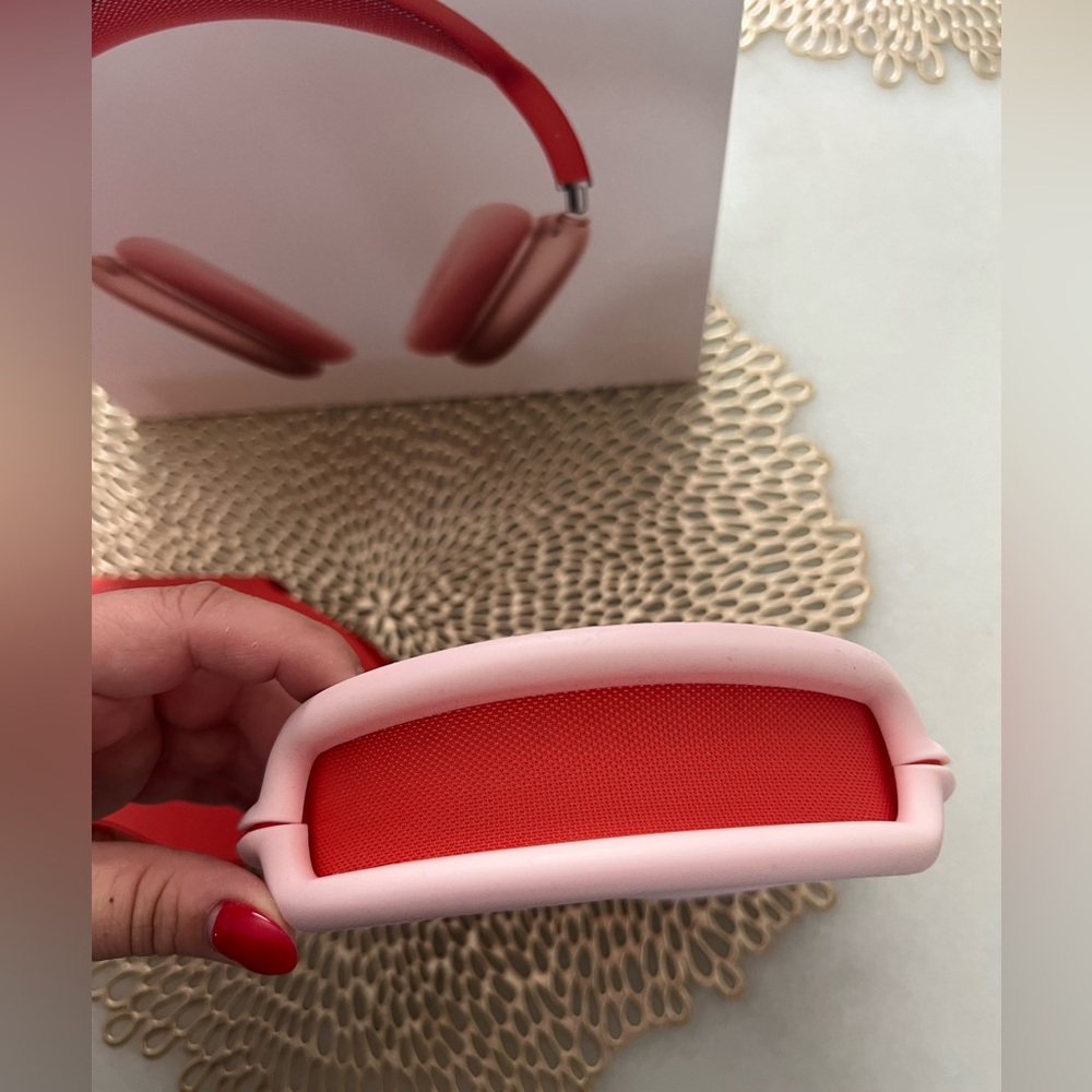 Apple Red and Pink Wireless Headphones - Picture 5 of 9